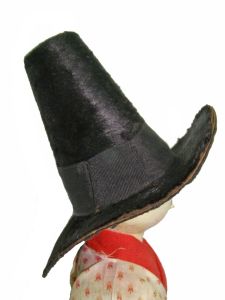 D27.1 hat side view