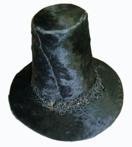 D8.1 Hat
